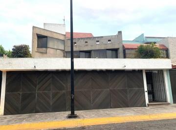 Casa · 331m² · 4 Recámaras · 5 Estacionamientos · Casa en Venta en Fraccionamiento Torres Lindavista, Gustavo A. Madero, Cdmx