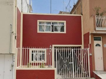 Casa de 2 habitaciones, Guadalajara · Casa en Venta en Santa Cecilia, Guadalajara, Jalisco