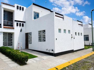 Casa · 128m² · 3 Recámaras · 1 Estacionamiento · Casa en Venta en San Juan del Rio Queretaro