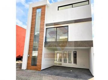 1 · Casa Nueva en Venta en Altana Residencial, Zona Plaza San Diego