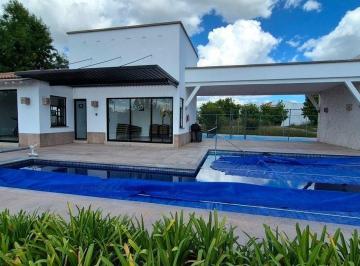 249e9d811cae4e88bda0ba9a382be549538a0d73ccd567186492294ebb1f1e55 · Casa Nueva en Ciudad Maderas, Querétaro | 3 Habitaciones | Amenidades