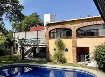 Casa · 307m² · 4 Recámaras · 2 Estacionamientos · Casa de un Nivel Fraccionamiento Las Brisas
