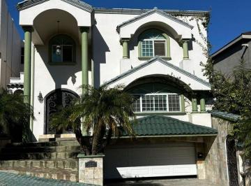 Casa de 4 habitaciones, Tijuana · Casa en Venta
