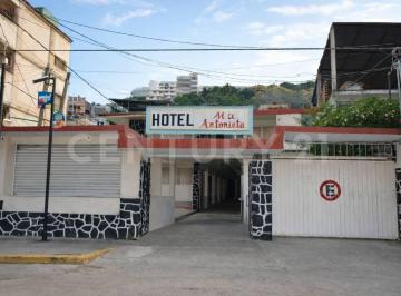 Local comercial · 842m² · 37 Recámaras · 3 Estacionamientos · Hotel en Venta "Hotel María Antonieta", Centro de Acapulco