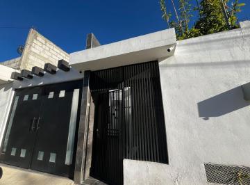 Casa · 68m² · 2 Recámaras · 2 Estacionamientos · Casa en Venta Casa de Una Planta Pachuca