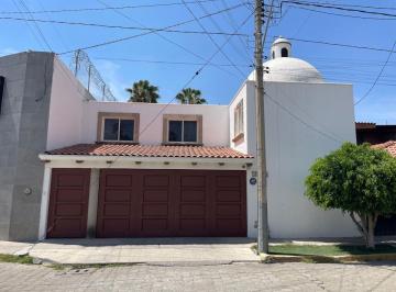 Casa de 3 habitaciones, León · Casa en Venta en León Moderno con 3 Recamaras
