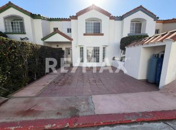 Casa en condominio · 145m² · 3 Recámaras · 2 Estacionamientos · Casa en Venta Hipódromo Dos Tijuana - (4)