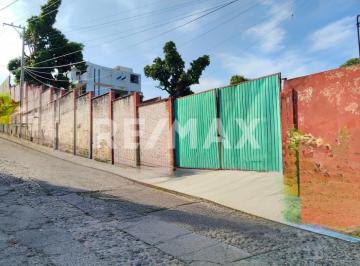 Terreno / Lote · 1835m² · Terreno en Venta en La Sabana: 1,800 m² en Esquina Ideal Para Bodegas Macro Lote de Oportunidad - (4