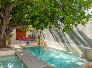 Casa de 3 habitaciones, Mérida · Casa Amueblada en Venta en Centro de Mérida