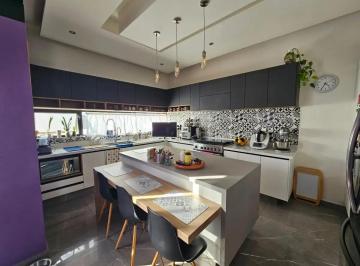 1 · Casa en Venta en Lomas de Juriquilla