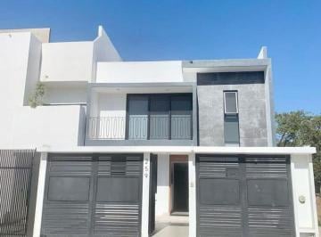 Casa de 3 habitaciones, Puerto Vallarta · Casa Fluvial Amueblada