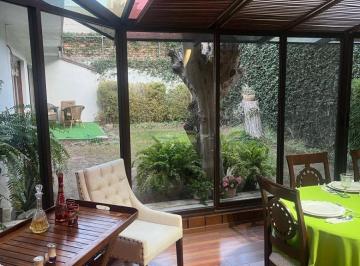 Casa de 4 habitaciones, León · Casa en Venta en La Arbide con 4 Recamaras