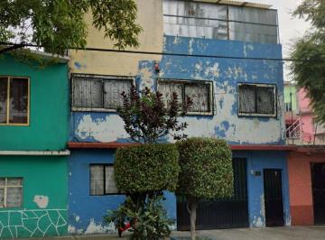 Casa de 4 habitaciones, Iztacalco · Casa en Venta en Agrícola Oriental, Iztacalco, Cerca de La Plaza Oriente