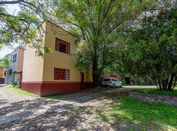 Casa de 3 habitaciones, San Miguel de Allende · Casa en Privada en Ubicación Privilegiada, a un Lado del Parque Juárez en San Miguel de Allende
