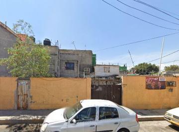 Casa de 4 habitaciones, Iztapalapa · Casa en Remate Cerrada Cuitláhuac San Lorenzo Iztapalapa Cdmx!
