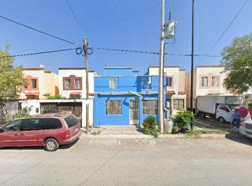 Casa de 3 habitaciones, Acuña · Casa en Remate Misión Agua Azul Misión San Juan Parque Industrial Cdad Mitras Nuevo León!