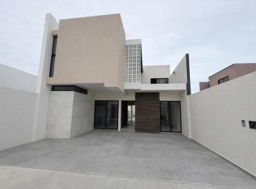 Casa · 180m² · 2 Recámaras · 2 Estacionamientos · Casa en Venta Veracruz Riviera Veracruzana Lomas del Mediterraneo