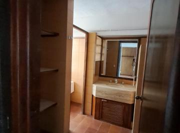 Departamento · 95m² · 2 Recámaras · 1 Estacionamiento - Alejandra · Departamento Amplio 3er Nivel Sobre Av