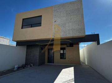 1 · Casa Moderna en Venta en Residencial Piomonte