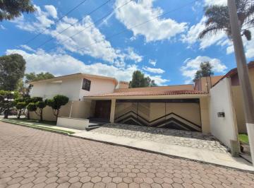 Casa de 5 habitaciones, San Pedro Cholula · Casa en Renta o Venta en Fraccionamiento "El Campanario" (Al Final de La Recta) con o Sin Muebles