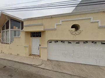 Casa de 3 habitaciones, Ensenada · ¡El Hogar Ideal Para Tu Familia o Una Inversión Inteligente en El Puerto!