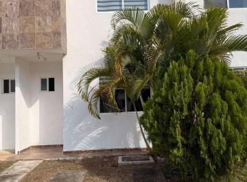 Casa · 3 Recámaras · 2 Estacionamientos · Vendo Casa en Jardines del Sur III Dé 3 Rec Modelo Flamboyn