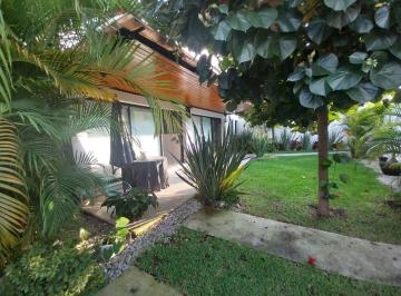 Casa de 3 habitaciones, Jiutepec · Casa Moderna Dentro de Fraccionamiento en El Centro