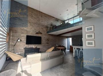 Casa · 98m² · 1 Estacionamiento · Venta de Loft Amueblado en Tlaxcala