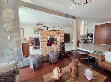 Casa en condominio de 4 habitaciones, Atizapán de Zaragoza · Casa en Venta en Puerta de Jerez, Bosque Esmeralda - Yaab