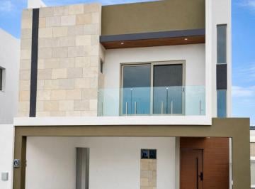 Casa de 4 habitaciones, García · Casa en Venta en La Joya de La Montaña en Cumbres Garcia