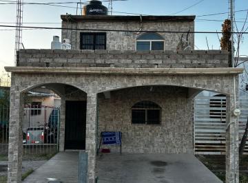 Casa · 74m² · 3 Recámaras · 1 Estacionamiento · Casa en Ladrillera