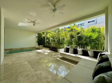 Casa · 507m² · 3 Recámaras · 4 Estacionamientos · Casa en Venta en Laguna Puerto Cancun