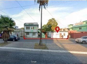 Terreno / Lote · 440m² · Terreno Comercial en Renta