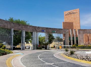 Casa en condominio de 3 habitaciones, Tlajomulco de Zúñiga · Casa en Venta en Residencial Sendero Las Moras