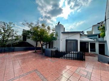 Casa de 3 habitaciones, San Nicolás de los Garza · Casa en Venta Ubicada en Lomas de Roble con Una Excelente Ubicación y a Unos m de Parque El Fra