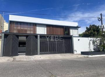 Casa de 4 habitaciones, Zapopan · Casa en Venta Jardines Guadalupe