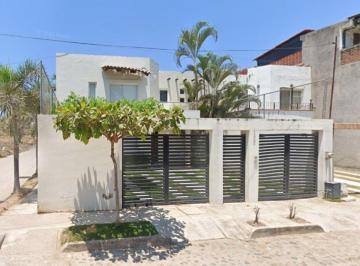 Casa en condominio de 4 habitaciones, Puerto Vallarta · Recuperación Bancaria en Puerto Vallarta