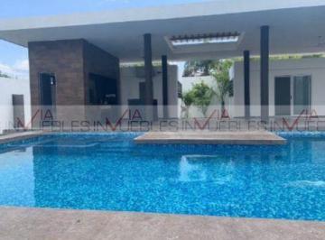 Rancho · 247m² · 2 Recámaras · 3 Estacionamientos · Rancho en Venta en General Zuazua