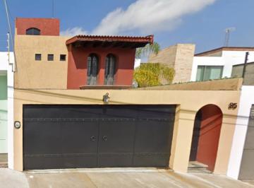 Casa de 3 habitaciones, Morelia · Casa en Venta, Colonia Zona Sin Asignación, por Remate, Excelente Oportunidad de Inversión