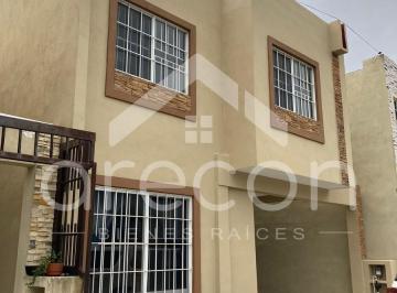 Casa · 149m² · 3 Recámaras · 1 Estacionamiento · Casa en Venta Muy Cerca de La Curva Texas