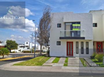 Casa en condominio · 112m² · 3 Recámaras · 2 Estacionamientos · Casa en Condominio en Fraccionamiento Zibatá