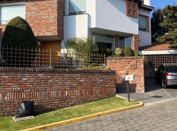 Casa · 460m² · 3 Recámaras · 4 Estacionamientos · Casa en Venta Loma de Vallescondio