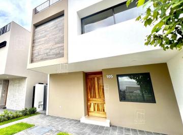 Casa de 4 habitaciones, Zapopan · Casa en Venta Parques Vallarta, Zapopan Jalisco
