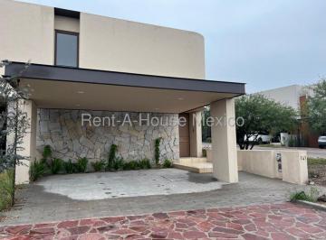 Casa de 4 habitaciones, Querétaro · Altozano Casa en Esquina en Venta Rah1237