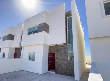 Casa de 3 habitaciones, La Paz · Hermosa Casa Dentro del Fraccionamiento Coronado