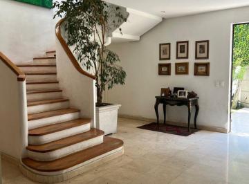 Casa de 3 habitaciones, Miguel Hidalgo · Casa en Venta en Bosque de Las Lomas