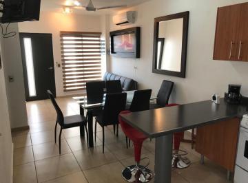 Departamento · 2 Recámaras · 1 Estacionamiento · Departamento Más Estudio Independiente a 8 Min de La Playa.