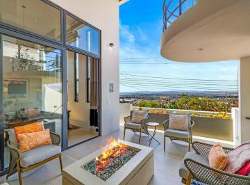 a7af6e965158b9093a30e1eb5eaeb7aca8ac0f9b5cea3aa6d8ff6fa85691a52d · Casa en Venta en San Miguel de Allende, Estilo Contemporáneo con Terrazas