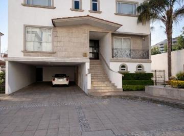 Casa de 4 habitaciones, Huixquilucan · Venta Casa en Exclusivo Condominio en Lomas Country Club