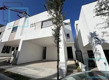 Casa · 211m² · 3 Recámaras · 2 Estacionamientos · Casa en Venta Balcones de San Patricio Zona General Escobedo